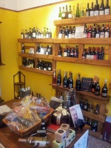 566053_4090505272904_1688255049_n