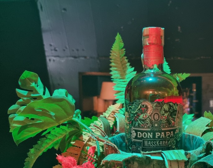 Don Papa Masskara, arriva il nuovo rum filippino distribuito da Rinaldi 1957