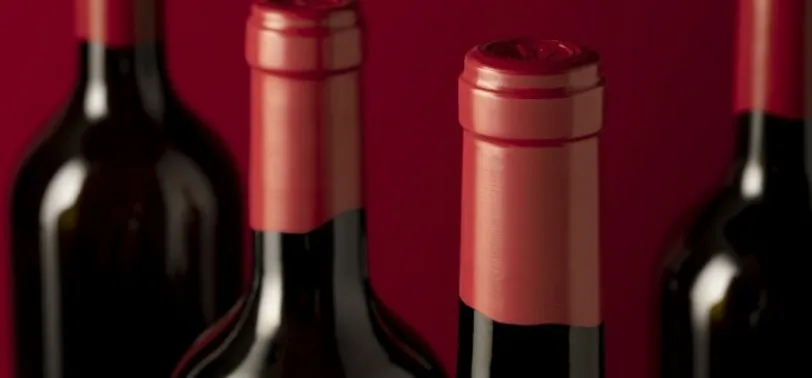 Tempo, la nuova capsula luxury in stagno per vini e liquori