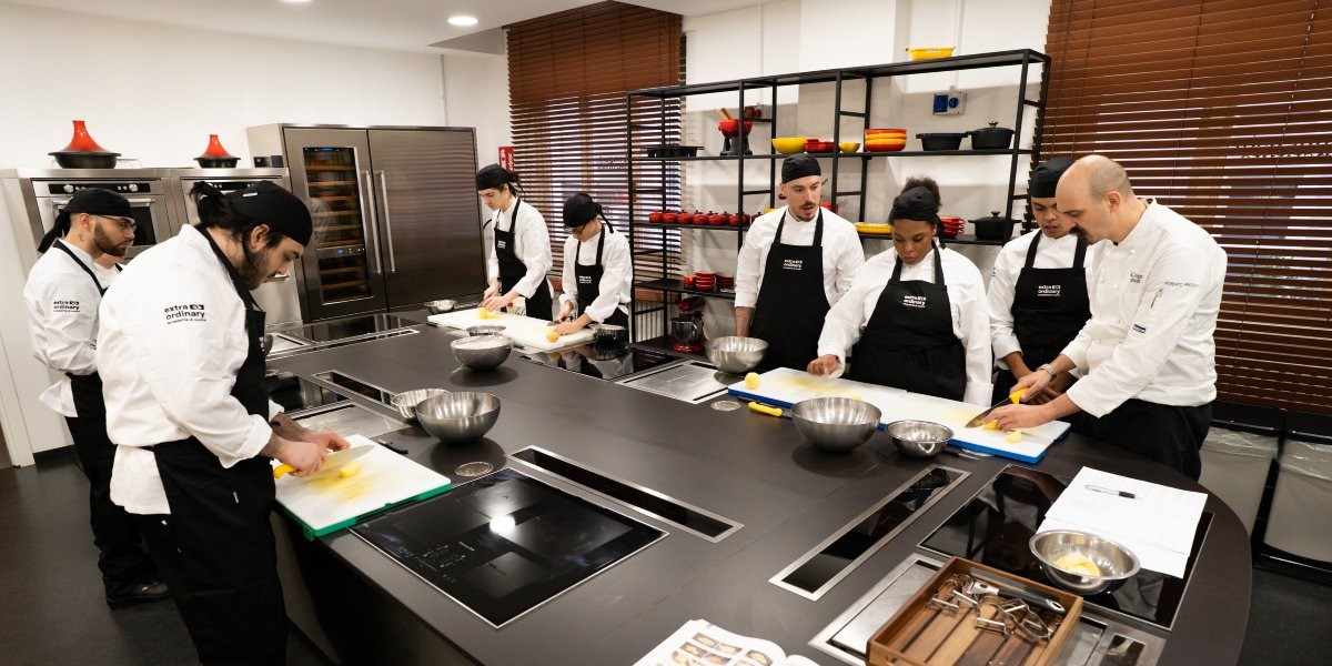 Nasce ExtraOrdinary – Accademia di Cucina, il progetto di inclusione di Alboran Cooperativa Sociale e Sanpellegrino