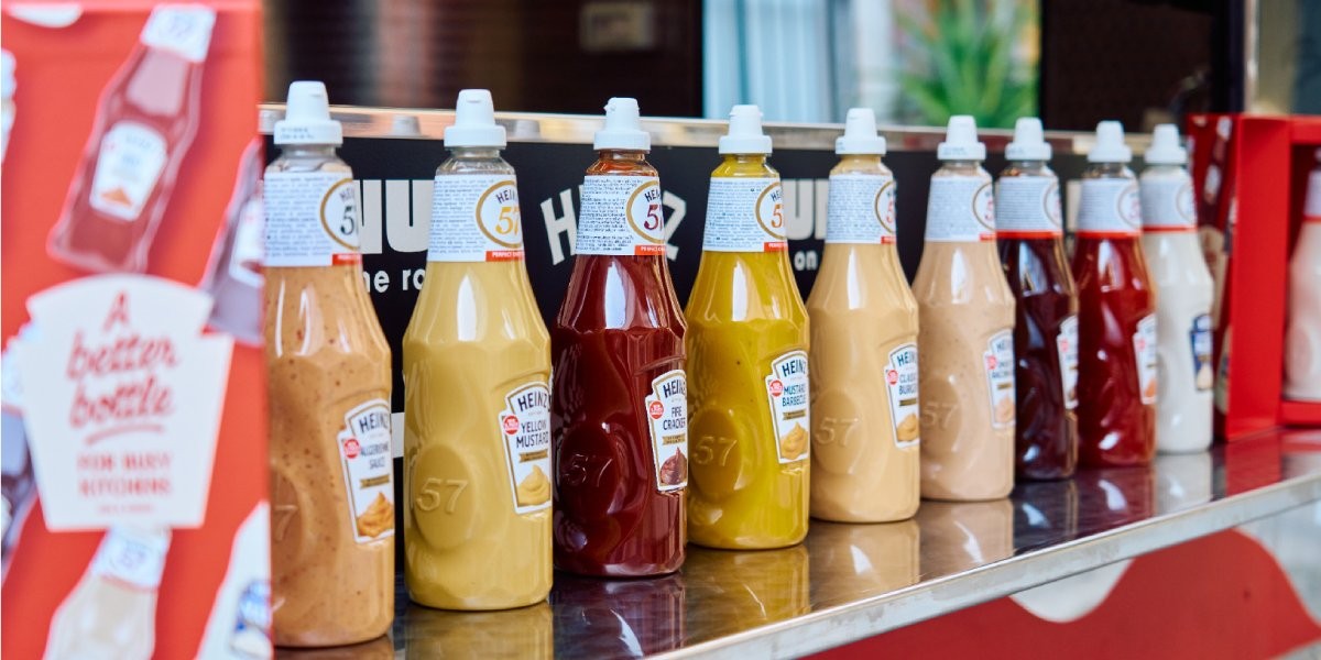 Controllo, precisione e zero sprechi in cucina. Heinz presenta la nuova Chef&rsquo;s Bottle