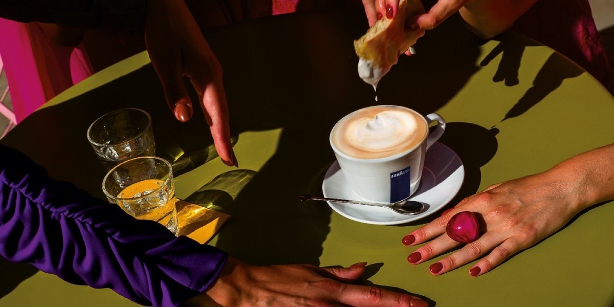 Calendario Lavazza, gli scatti di Alex Webb raccontano l'italianità