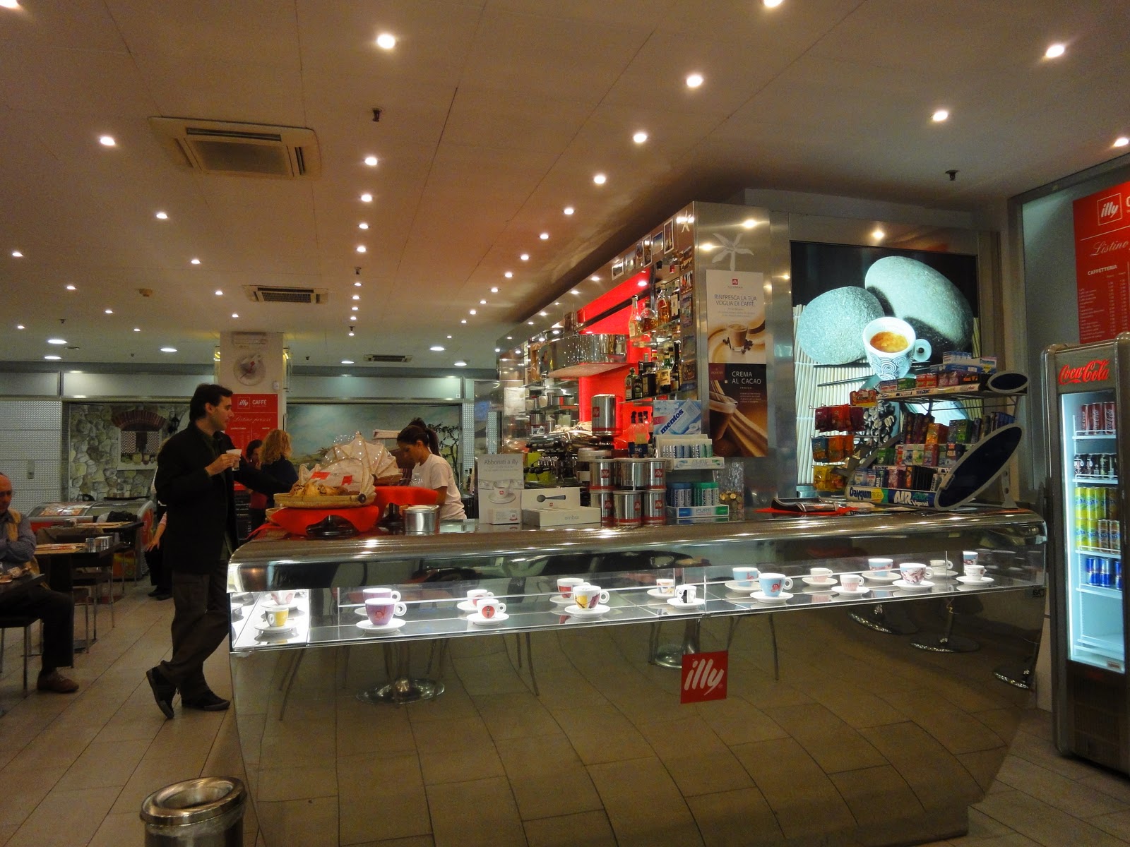 La Fipe fotografa i bar italiani