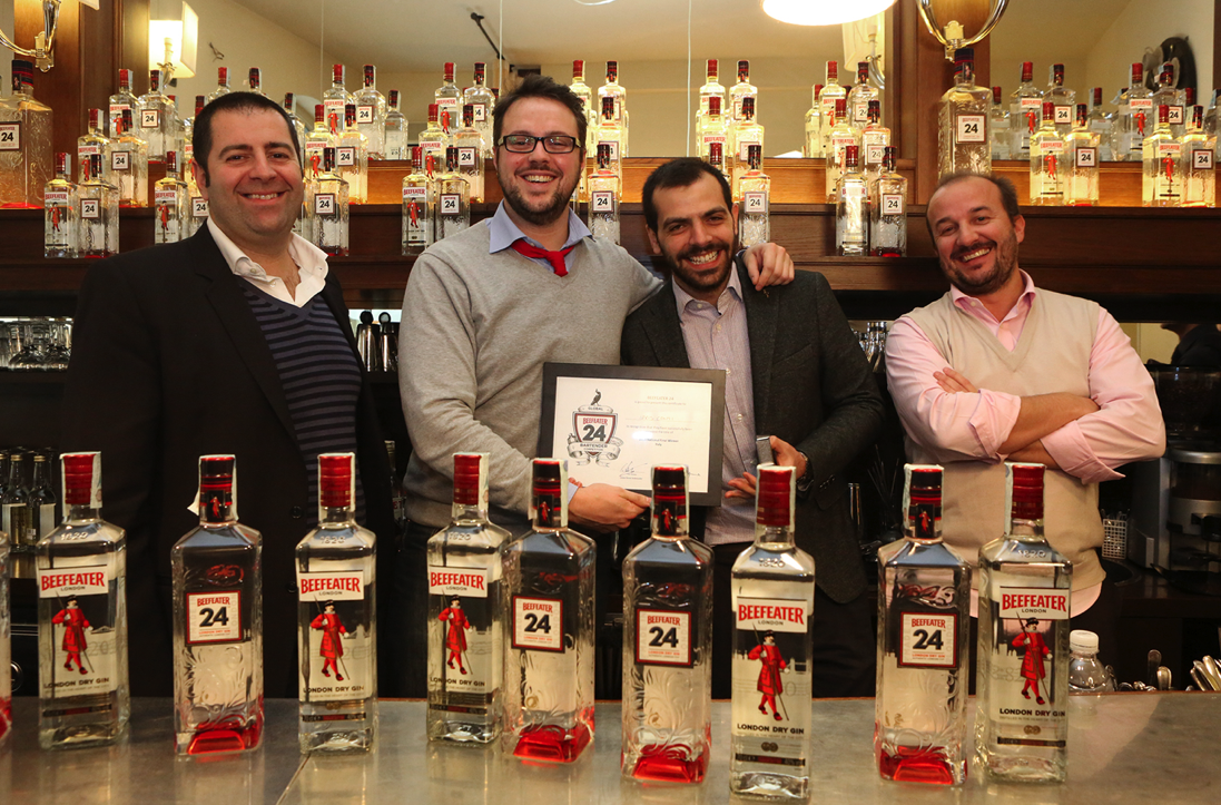 Il bartender vincitore della finale italiana della “Beefeater 24”
