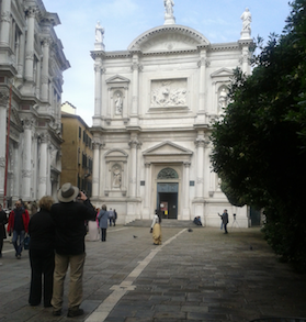 Vacanze: così la crisi sta cambiando le abitudini degli italiani