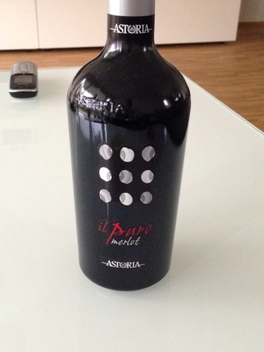 Astoria crea il merlot doc: “Il Puro”