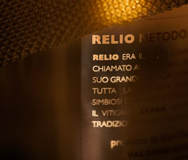 Bisol invita a festeggiare Natale con lo spumante Relio