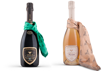 Look fashion per le bottiglie Villa Franciacorta in vista del Natale