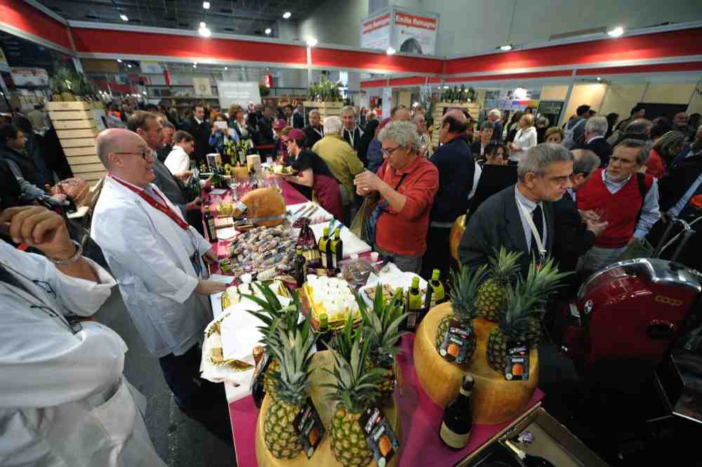 Torino, Terra Madre Salone del Gusto insegna a voler bene alla terra