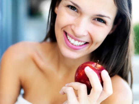 Rise2Up: Educare i giovani a mangiare sano con una app