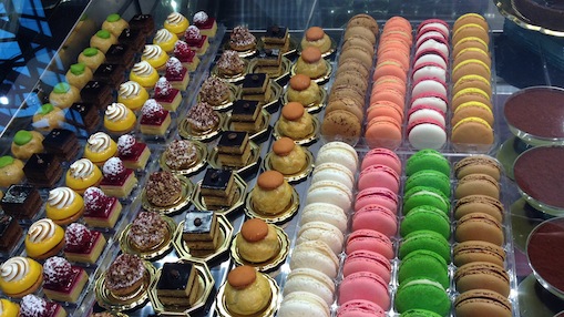 Host/Mixer Observatory/1: Pastry away from home, a delicious Italian domination