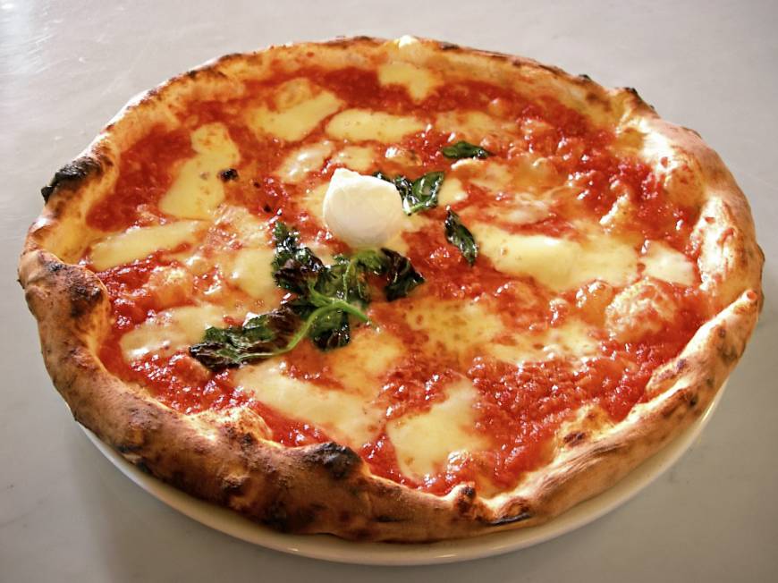 Unesco, la pizza “patrimonio dell’umanità” nell’anno di Expo