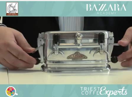 Coffeemakers 10) Caffettiera elettrica (Pressione a vapore)