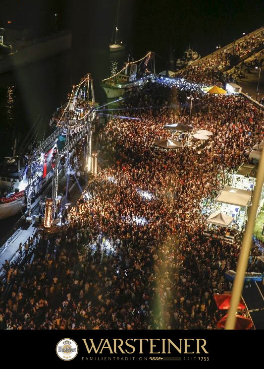 Warsteiner torna sponsor alla “molo street parade”