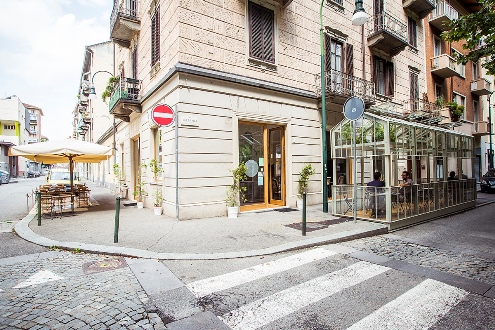 Sicurezza, il ristorante “D’ora in poi” sceglie le telecamere di Axis