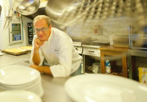 Nicola Batavia: «L’alta cucina ora bada al sodo»