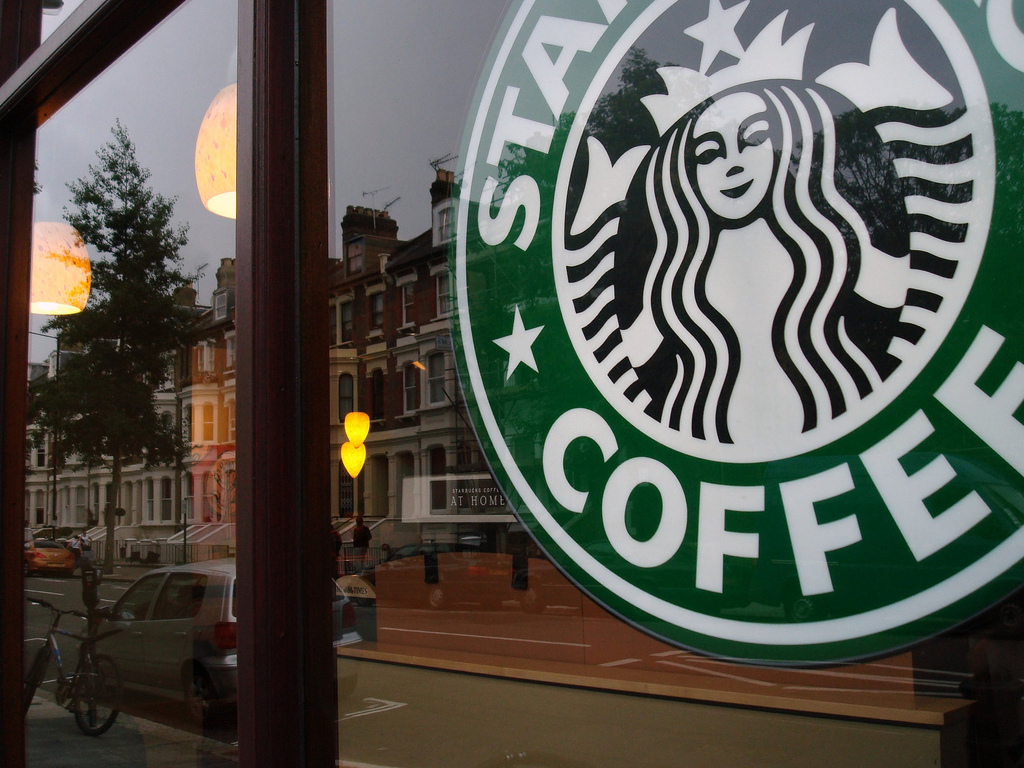 Starbucks apre a Milano nel 2016. A Natale berremo 'Frappuccino'?