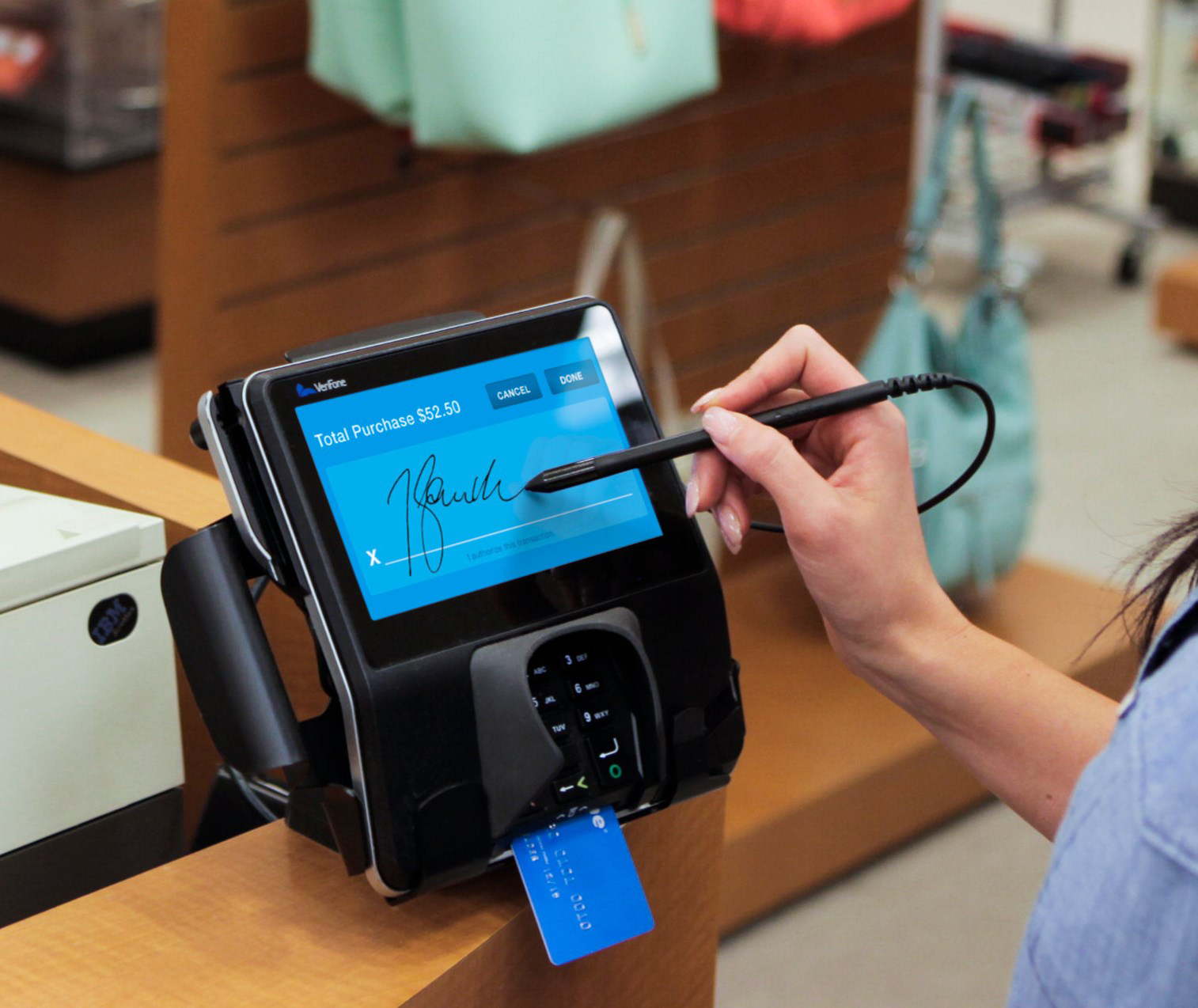 Verifone: non solo POS, ma servizi a valore aggiunto