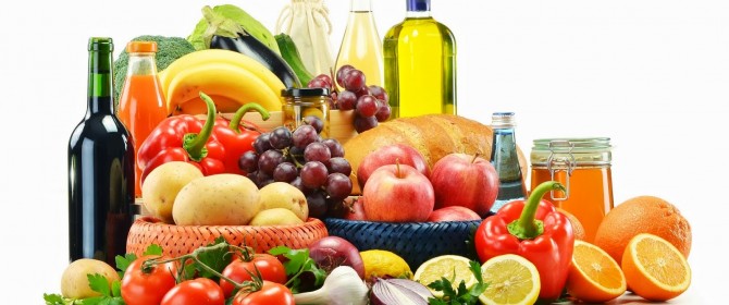 Torna la dieta mediterranea: cresce il consumo di frutta e olio