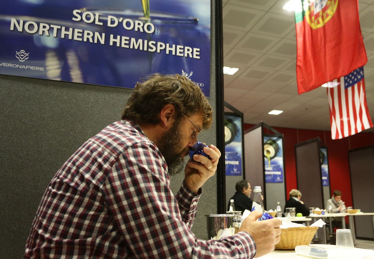 Olio, a Sol d'Oro Emisfero Nord Italia batte Spagna 11-4