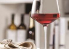Luigi Bormioli presenta il calice Grangusto