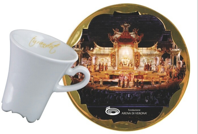 Arena di Verona e Ancàp, edizione limitata di tazze da caffè Turandot