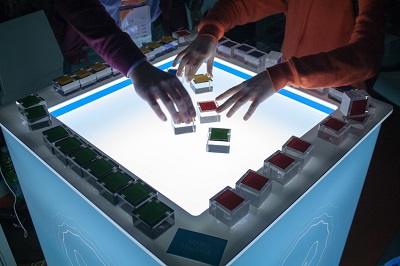 Mash Machine, un tavolo digitale per mixare