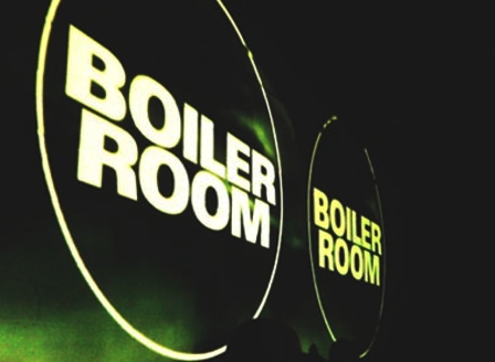 Boiler Room e il dj sta davanti a tutti