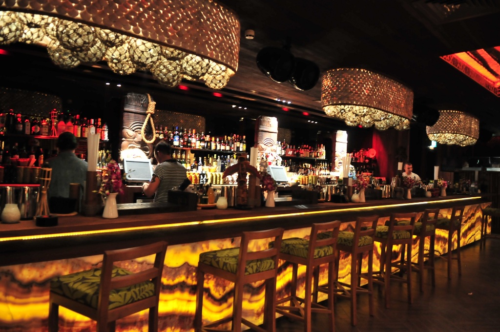 Hai la pelliccia? Al Mahiki non entri