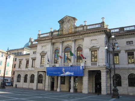 Comune di Savona, via a un bus che porta alle discoteche