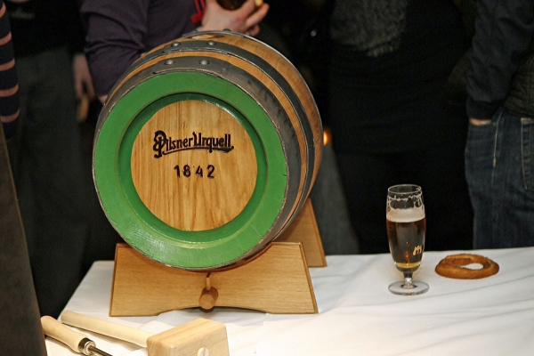 Arrivano le wooden barrel di Pilsner Urquell