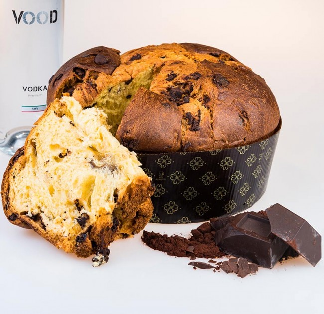 Da Serafini Panettone con cioccolato e Vodka Vood e Panettone Classico