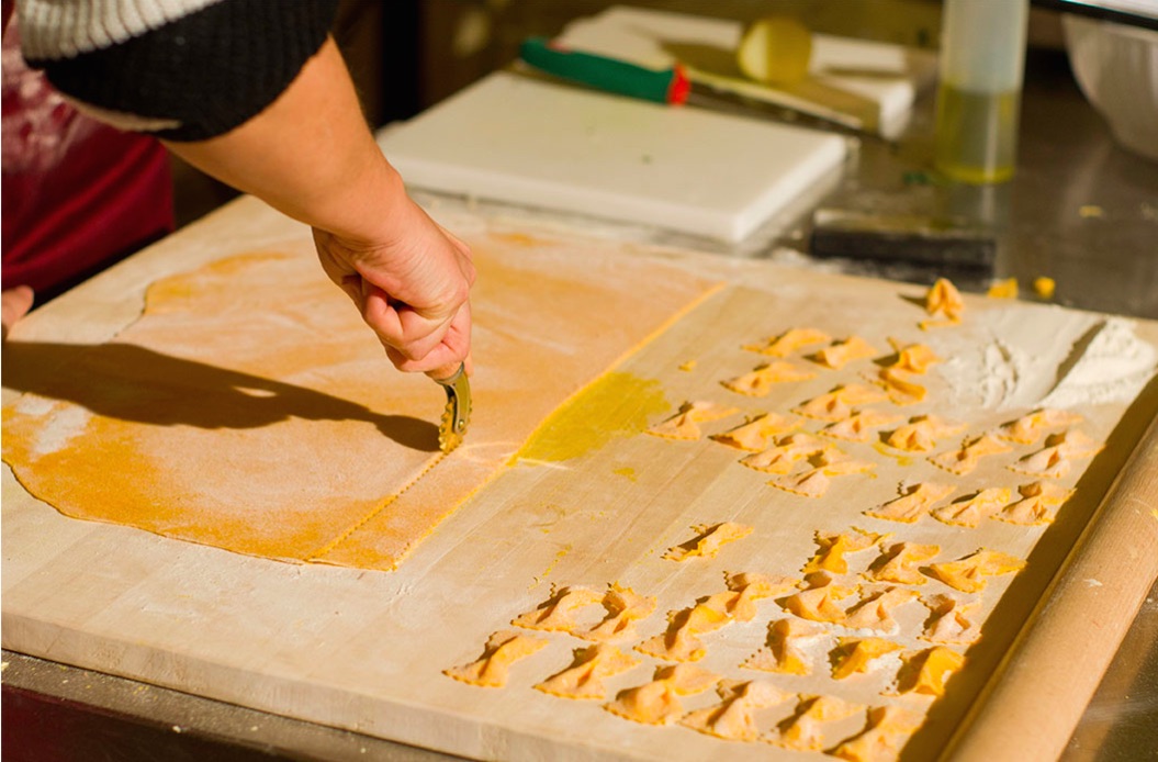 Cibò So Good! A Bologna 420 km di pasta ripiena 