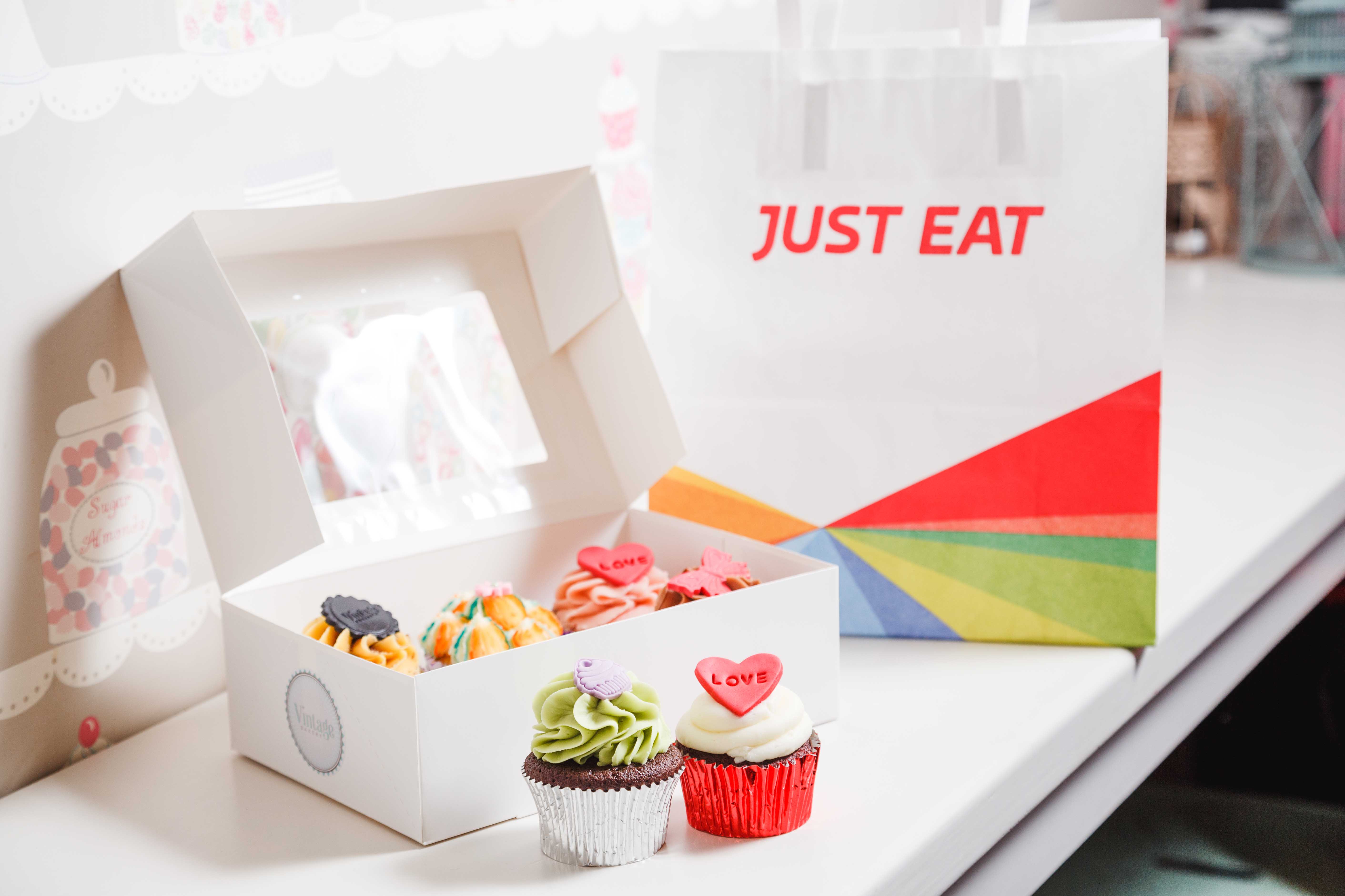 Just Eat, campagna tv, affissioni e digital per il nuovo brand