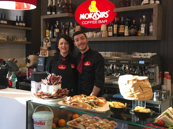 Inaugurato il primo Mokasirs Coffee Bar a Roma