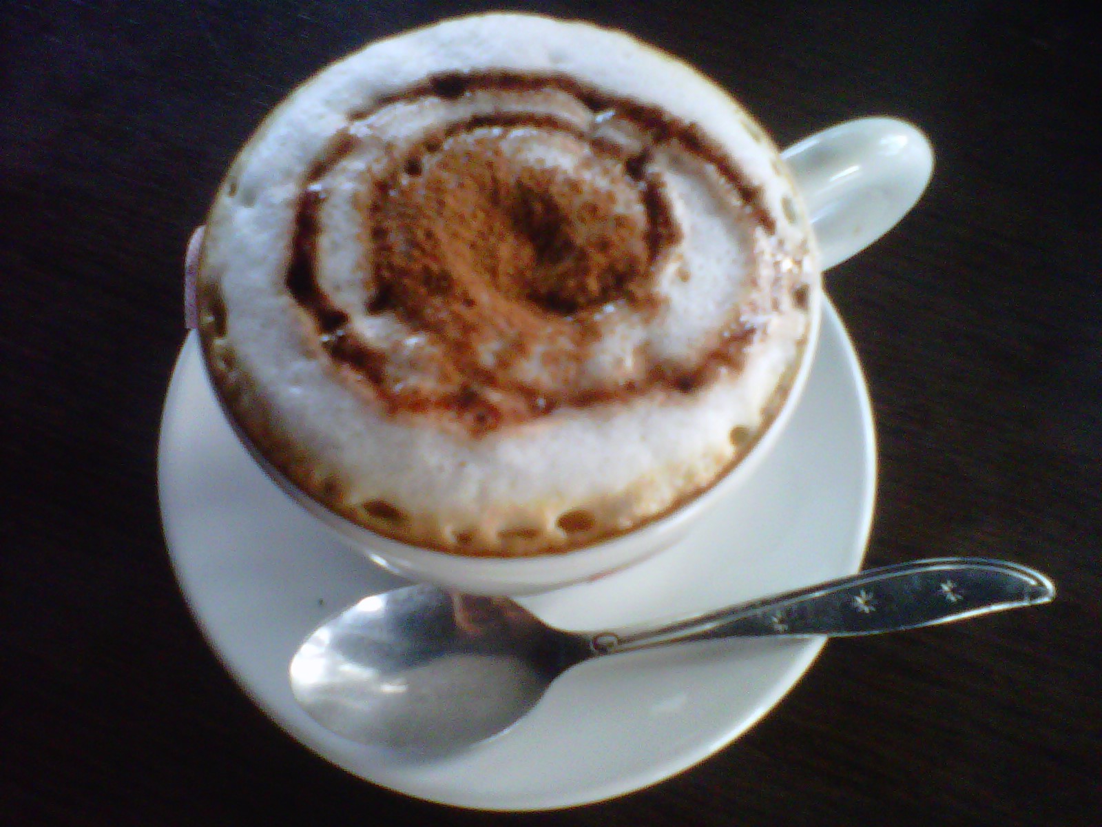 La rivincita di mocha e mocaccino: il cioccolato nel caffè aumenta la concentrazione