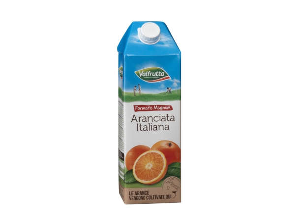 Valfrutta disseta con Limonata e Aranciata Italiana
