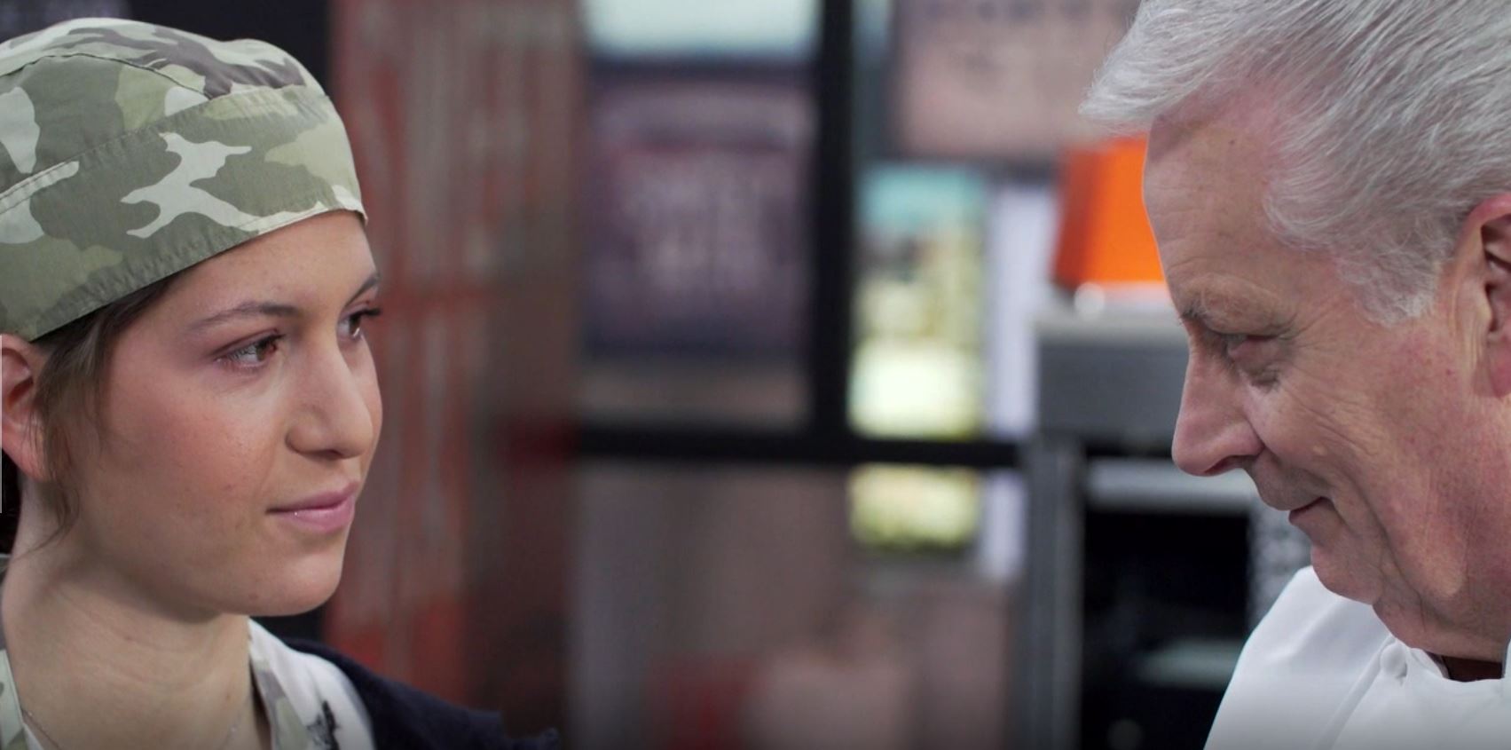 Iginio Massari The Sweetman, Irene si mette alla prova con gli Eclair