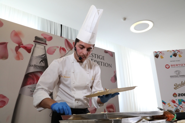 Lo show cooking di Mario Fiasconaro a Milano Golosa