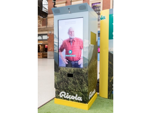 Arriva Ricolizer, la vending machine con microfono e telecamera
