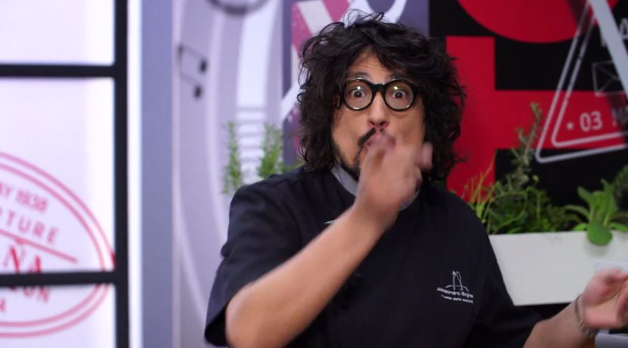 Alessandro Borghese Kitchen Sound, le uova in purgatorio con nachos