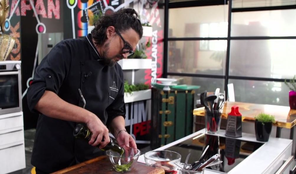 Alessandro Borghese Kitchen Sound, quaglia teriyaki con cipolle. VIDEO