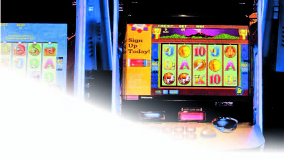 Slot: le nuove norme impongono una riduzione. Ma non mancano le polemiche