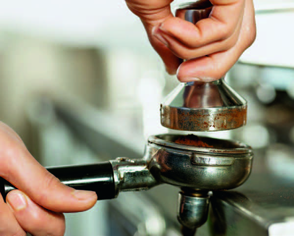 L’espresso italiano a una svolta generazionale: il punto di Carlo Odello