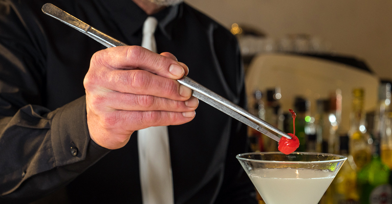 History Cocktail: Aviation. Luca Rossi ecco perché è attuale