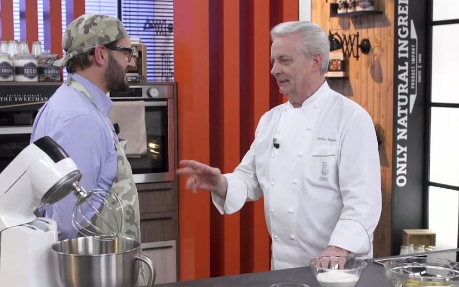 Iginio Massari The Sweetman, torta alla crema con cioccolato fondente