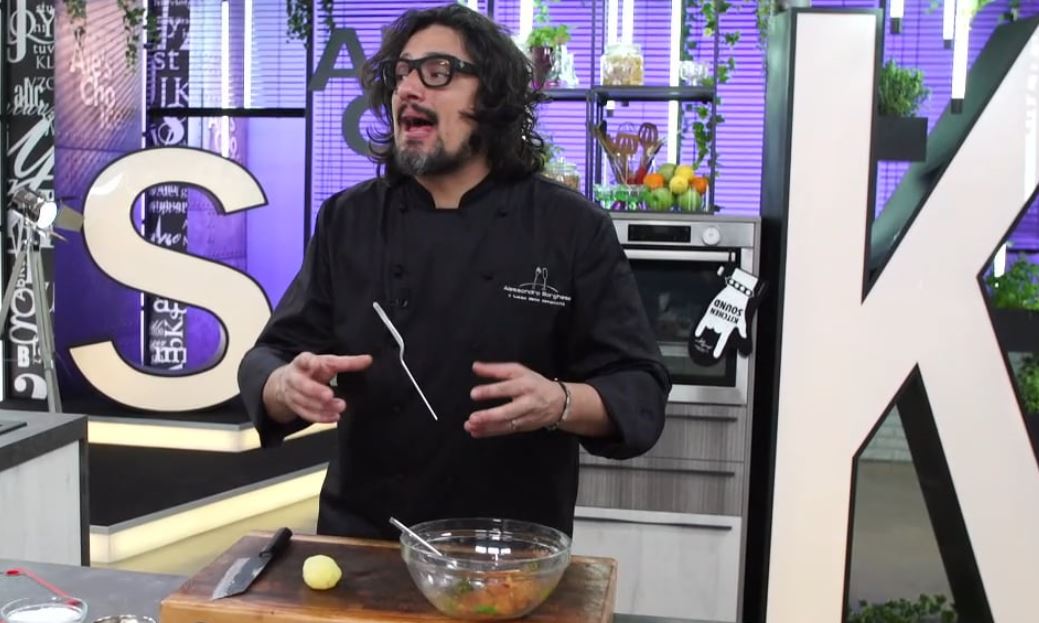 Alessandro Borghese Kitchen Sound, la panzanella d'astice. VIDEO