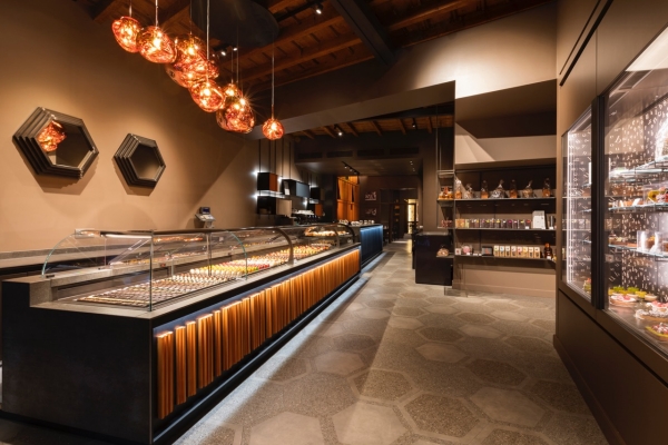 Pasticceria Besuschio, una storia lunga 6 generazioni