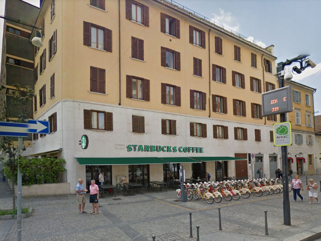 Starbucks: piano di sviluppo da 15 aperture all’anno