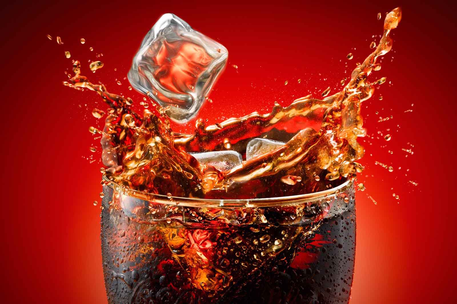 Coca-Cola, terzo trimestre oltre alle attese grazie alle bevande light